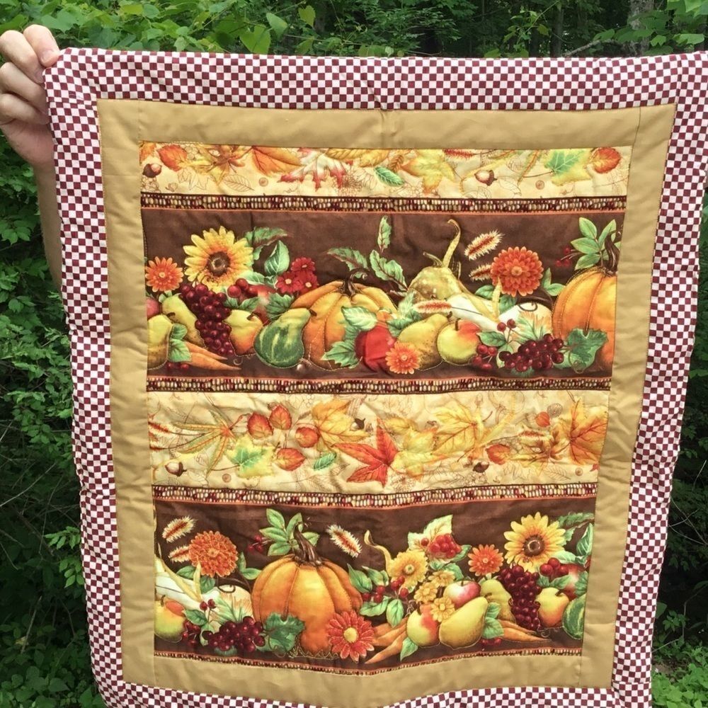 NWT Hand Crafted Quilted Fall Wall Hanging/Runner - Picture 3 of 11